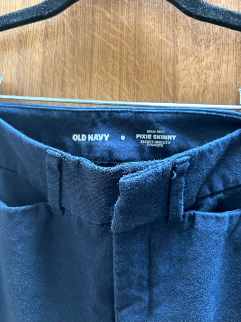 2 Old Navy Pixie High Rise - Picture 3 of 3